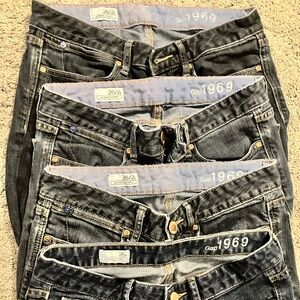 GAP 1969 Women’s Jeans Lot – Size 26/2 – 4 Pairs